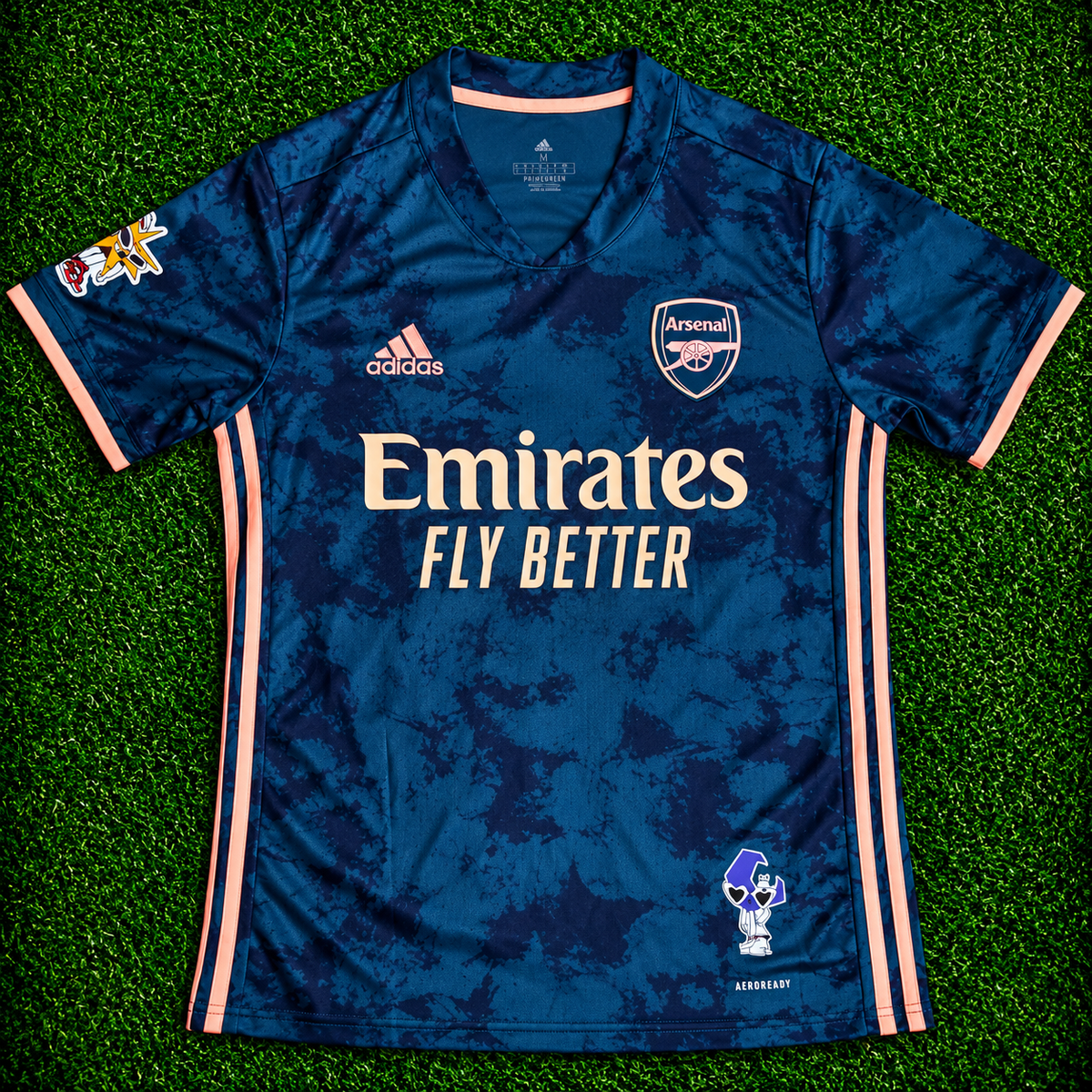 Camiseta Mora x Arsenal