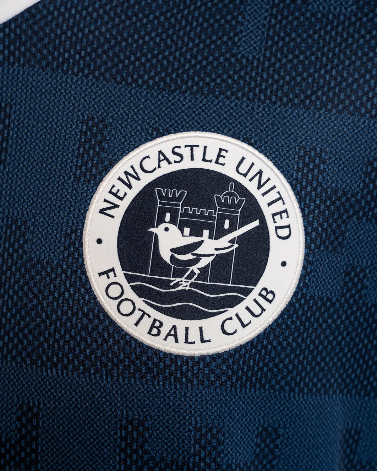 Camiseta Newcastle (26/27). 2ª Equipación